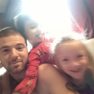 Meet your Posher, Joshua